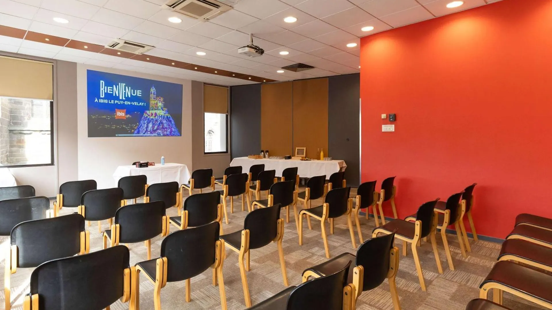 ***  Hotel ibis Le Puy-en-Velay Centre France
