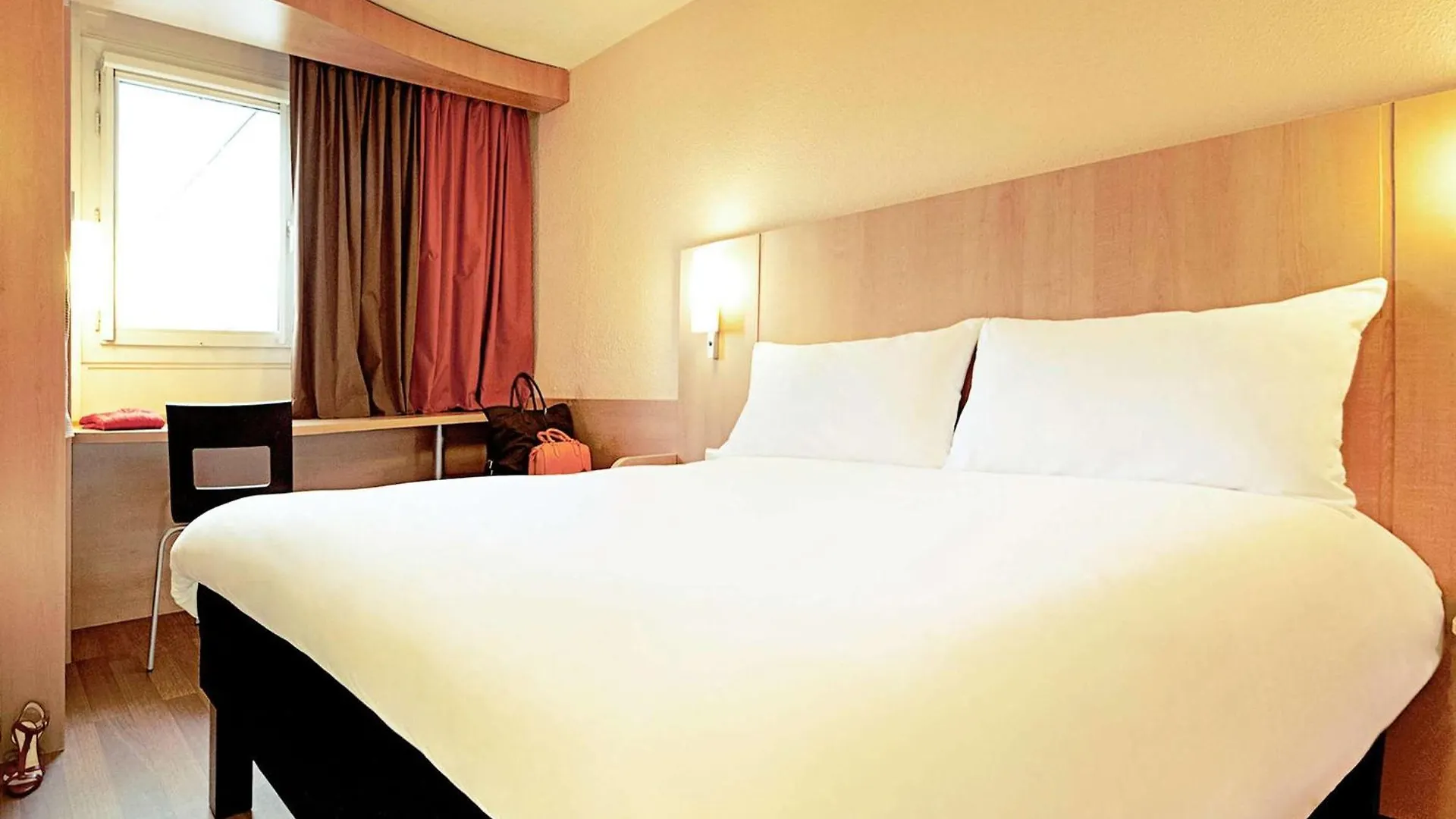 Hotel ibis Le Puy-en-Velay Centre 3*,