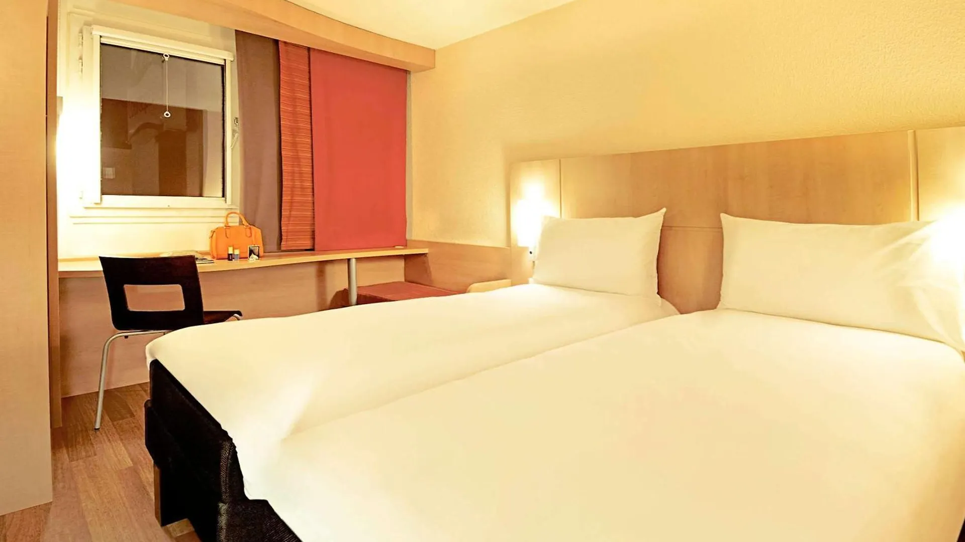 Ibis Le Puy-En-Velay Centre Hotell
